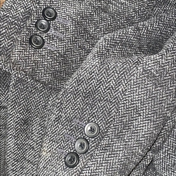 Claiborne Men's Suit 40R Jacket Italy Woven Fabric - Picture 8 of 8